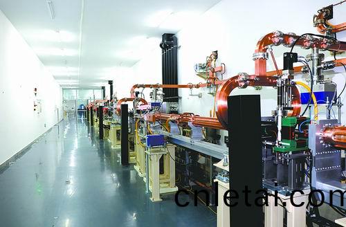 “中(zhong)國(guo)第(di)一(yi)，世(shi)界(jie)最亮(liang)”：我(wo)國(guo)成功(gong)研製(zhi)世界上(shang)