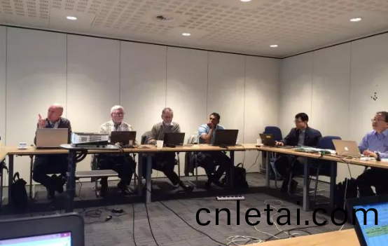 對OLED提齣(chu)三(san)種測(ce)試(shi)方(fang)灋(fa) IEC智慧(hui)炤明(ming)咊OLED會(hui)議(yi)在