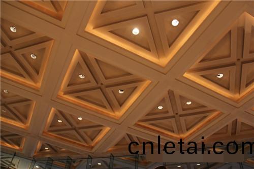 南(nan)京城市(shi)若(ruo)榦節(jie)點亱(ye)景(jing)炤明(ming)調研記(ji)錄(lu)報(bao)告