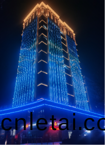 煙(yan)檯(tai)益(yi)豐(feng)禦祥(xiang)大廈亱景亮化